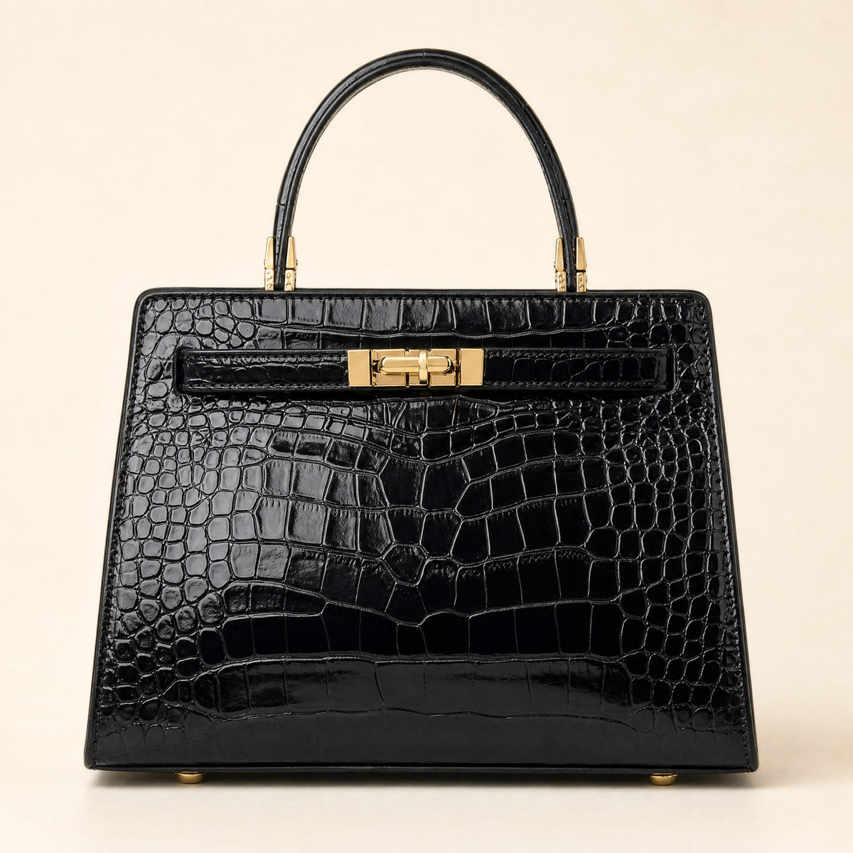The Contessa Bag in black, front view