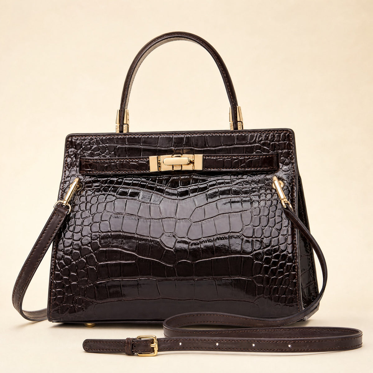 The Contessa Bag with its detachable shoulder strap
