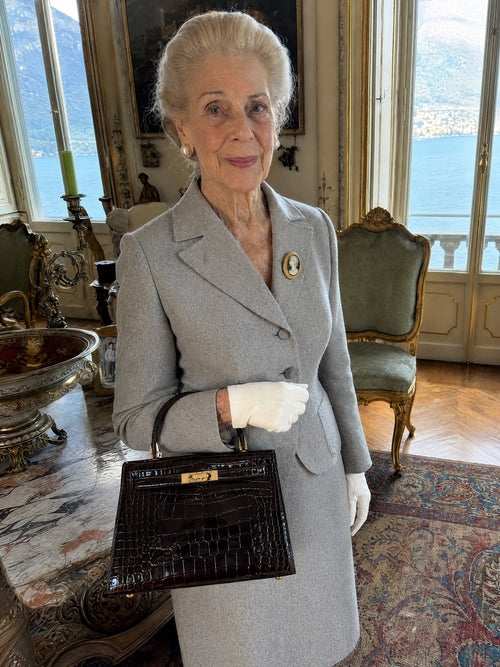 Contessa Silvana carrying the Contessa Bag in coffee